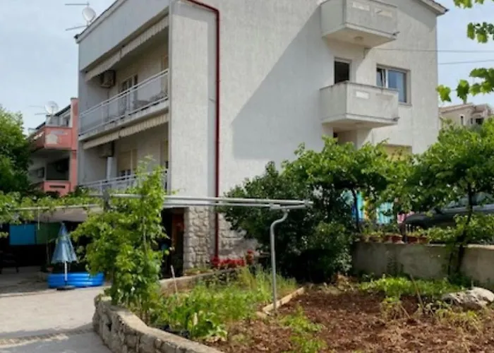 Ruhige Lage Drago By Interhome *