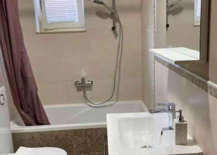 公寓 Ruhige Lage Drago By Interhome